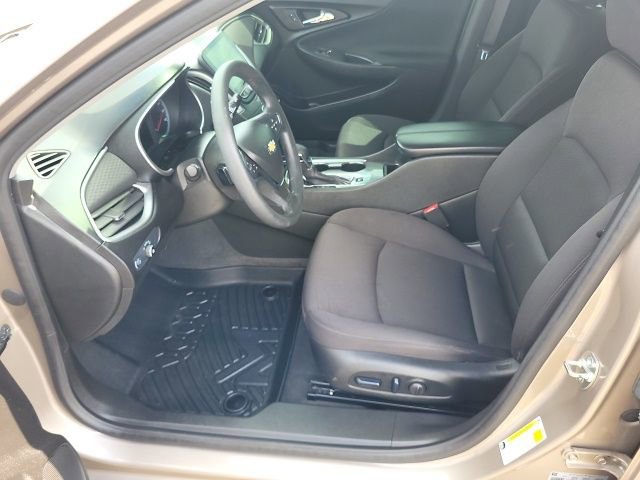 Used 2024 Chevrolet Malibu LT FWD image 24