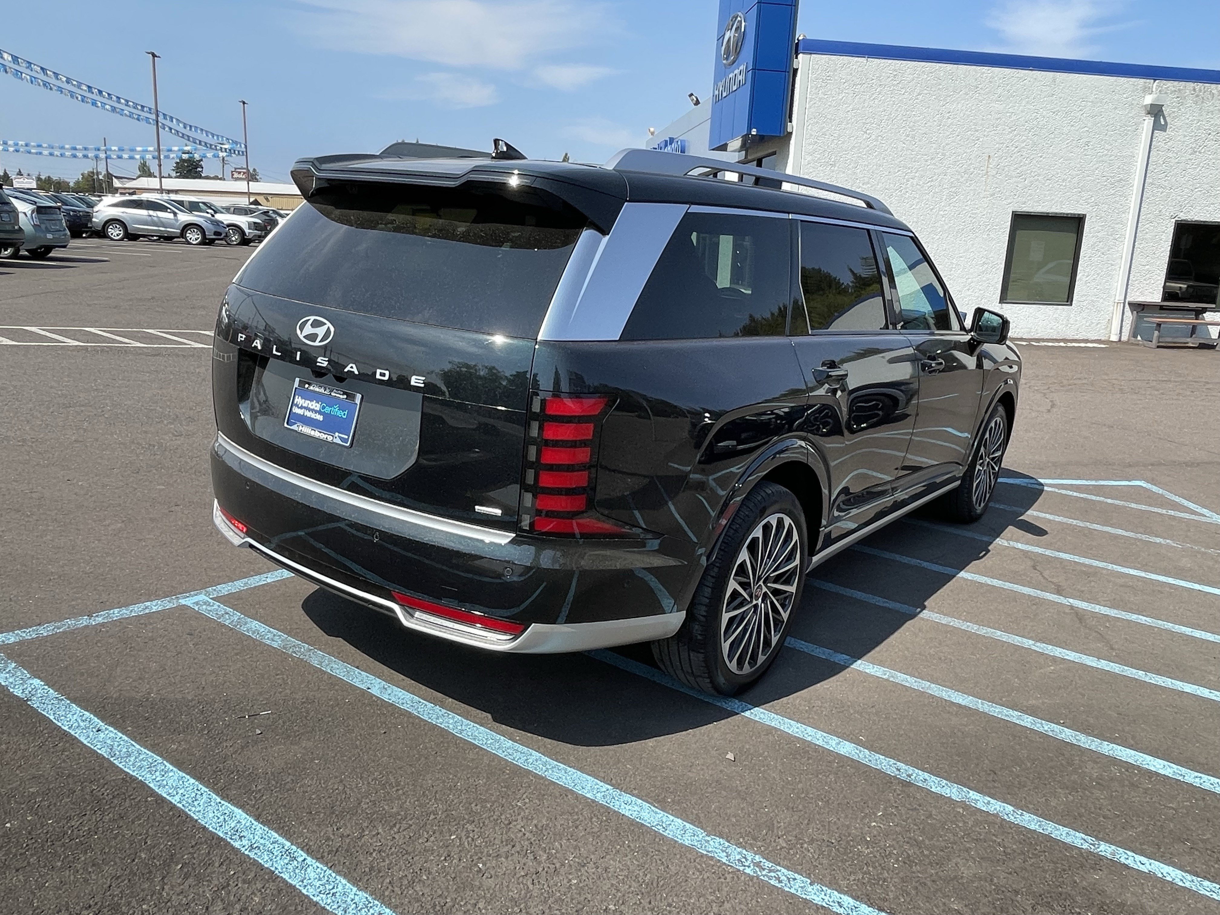 Certified 2026 Hyundai Palisade Calligraphy AWD/4WD image 5