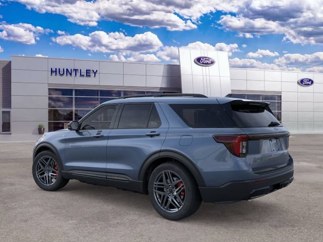 New 2026 Ford Explorer ST-Line w/ ST-Line Street Pack AWD/4WD image 5