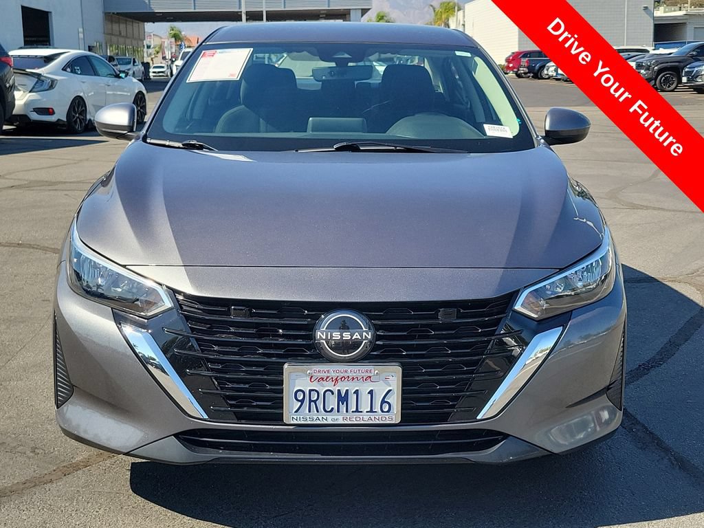 Used 2025 Nissan Sentra SV FWD image 31