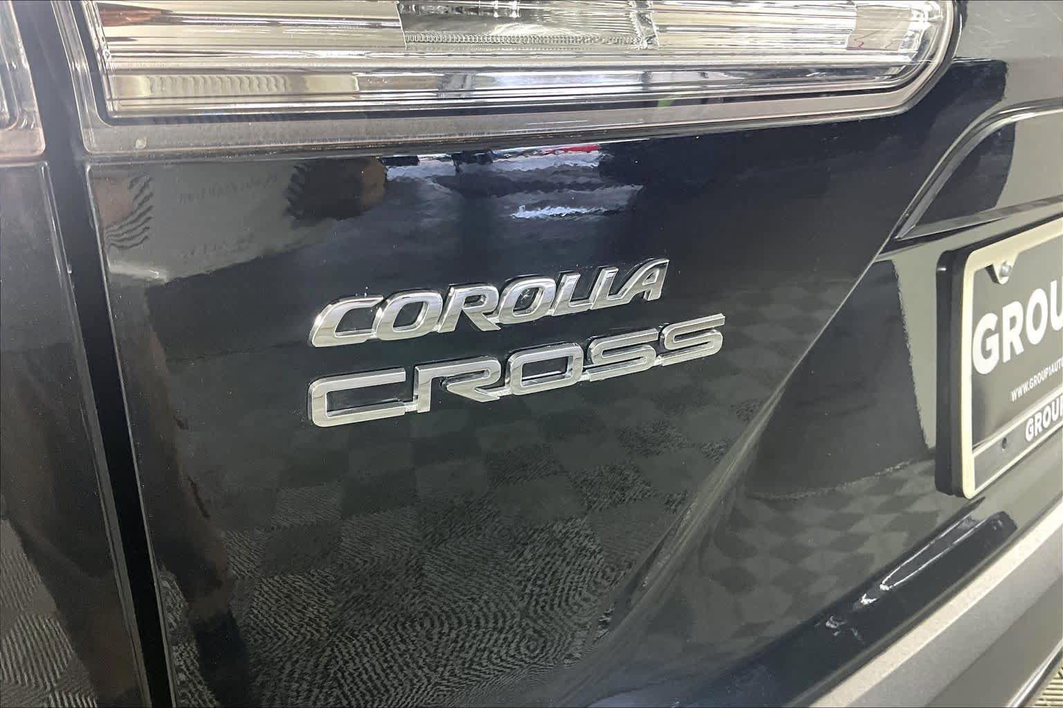 Used 2024 Toyota Corolla Cross LE FWD image 30