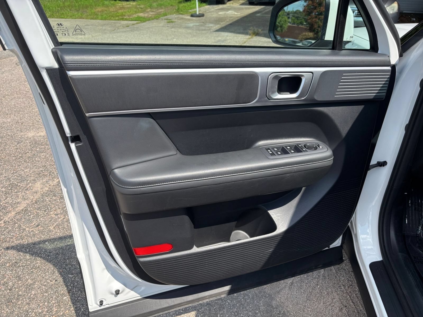 Used 2026 Hyundai Santa Fe SEL FWD image 18
