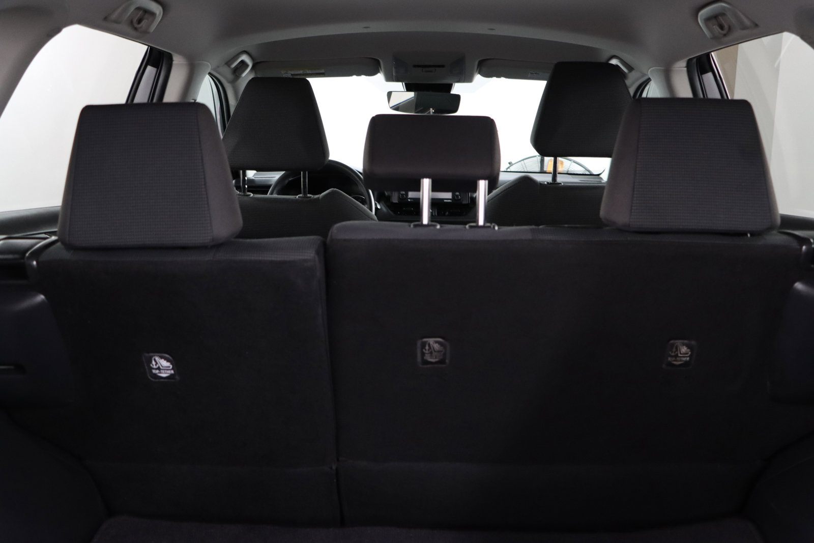 Used 2022 Toyota RAV4 LE image 28