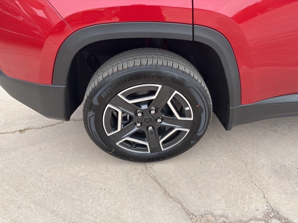 New 2026 Jeep Cherokee Laredo AWD/4WD image 11