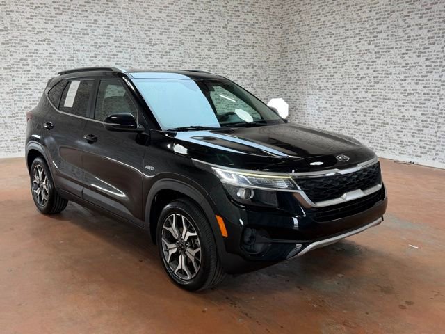 Used 2021 Kia Seltos EX image 1