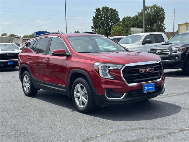Used 2023 GMC Terrain SLE w/ Driver Convenience Package