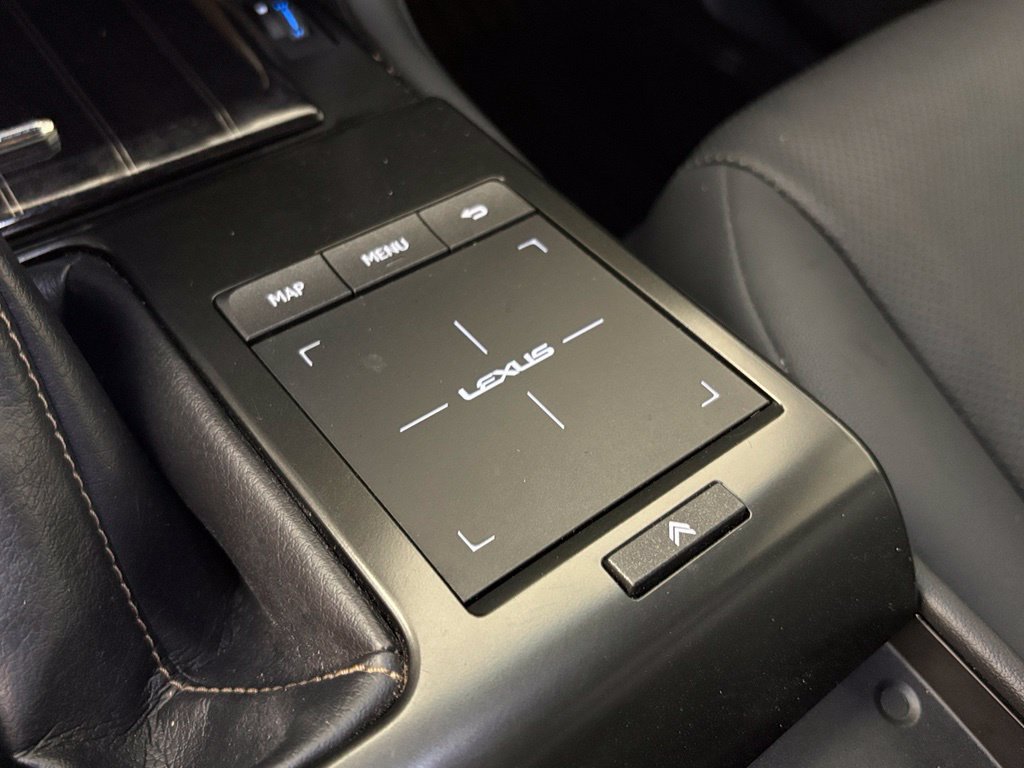 Used 2023 Lexus GX 460 Premium w/ Premium Plus Package AWD/4WD image 32