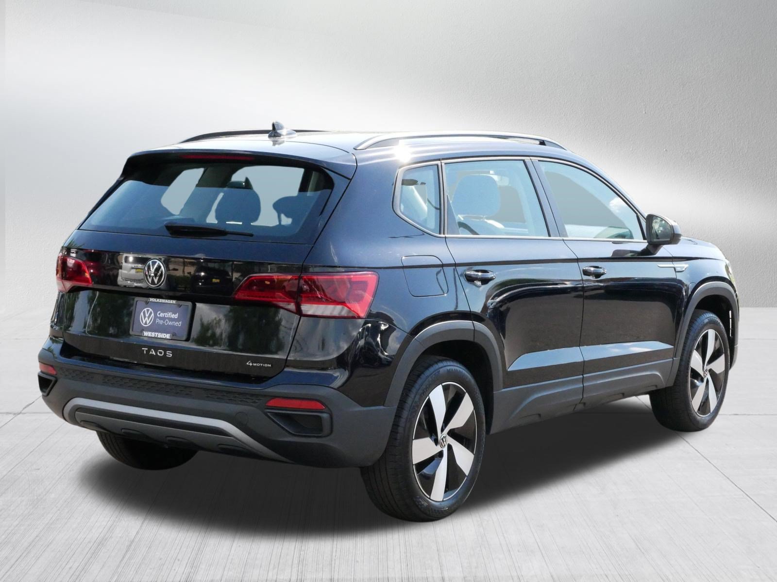Certified 2024 Volkswagen Taos S AWD/4WD image 7