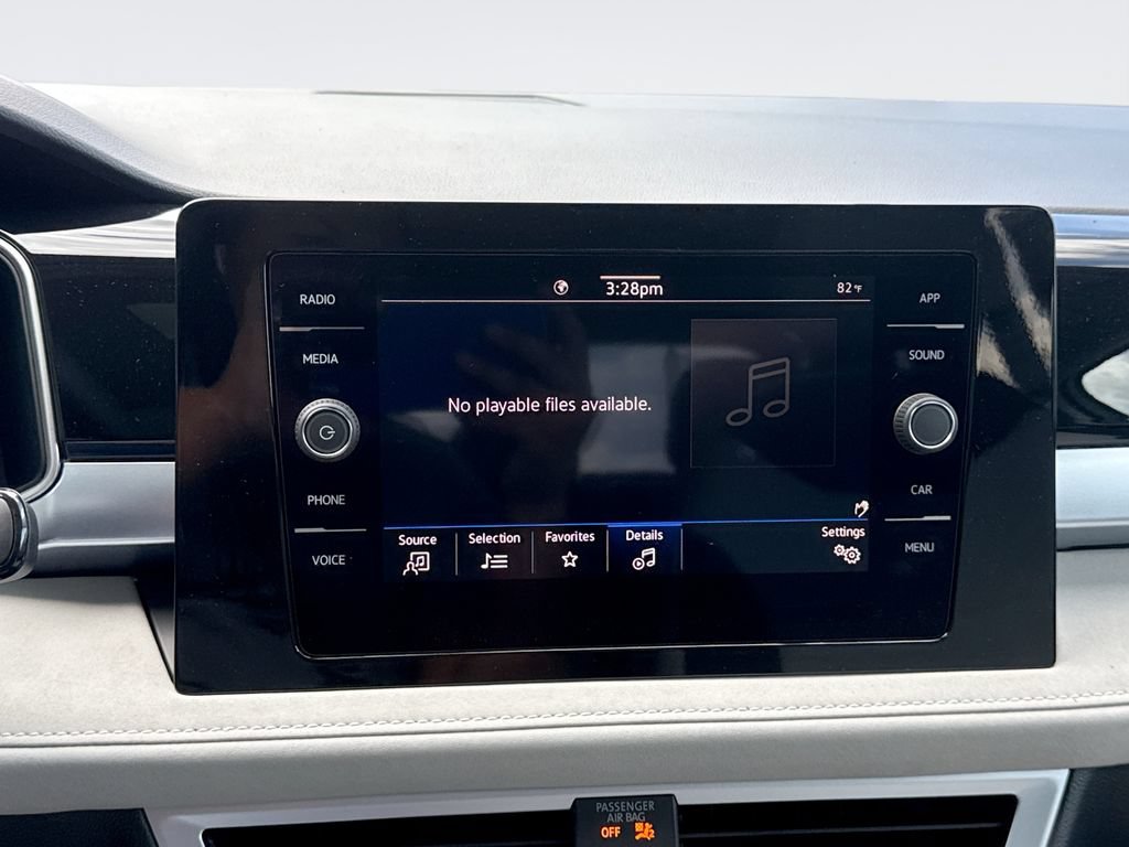 New 2026 Volkswagen Taos SE FWD image 20