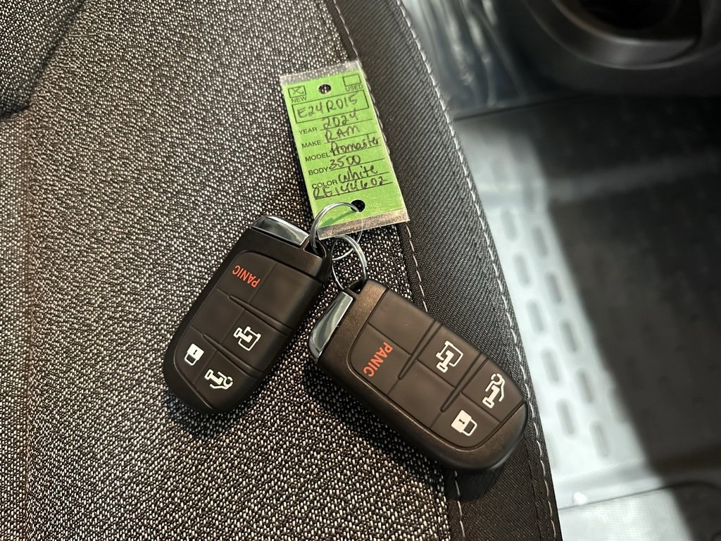 New 2024 RAM ProMaster 3500 w/ Convenience Group image 34