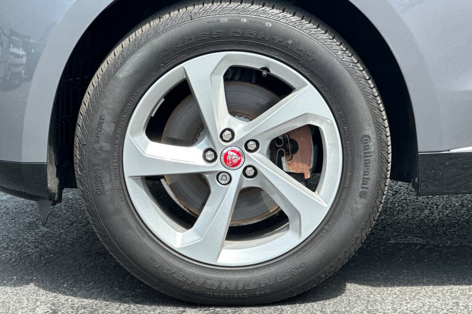 Used 2023 Jaguar F-PACE S image 13