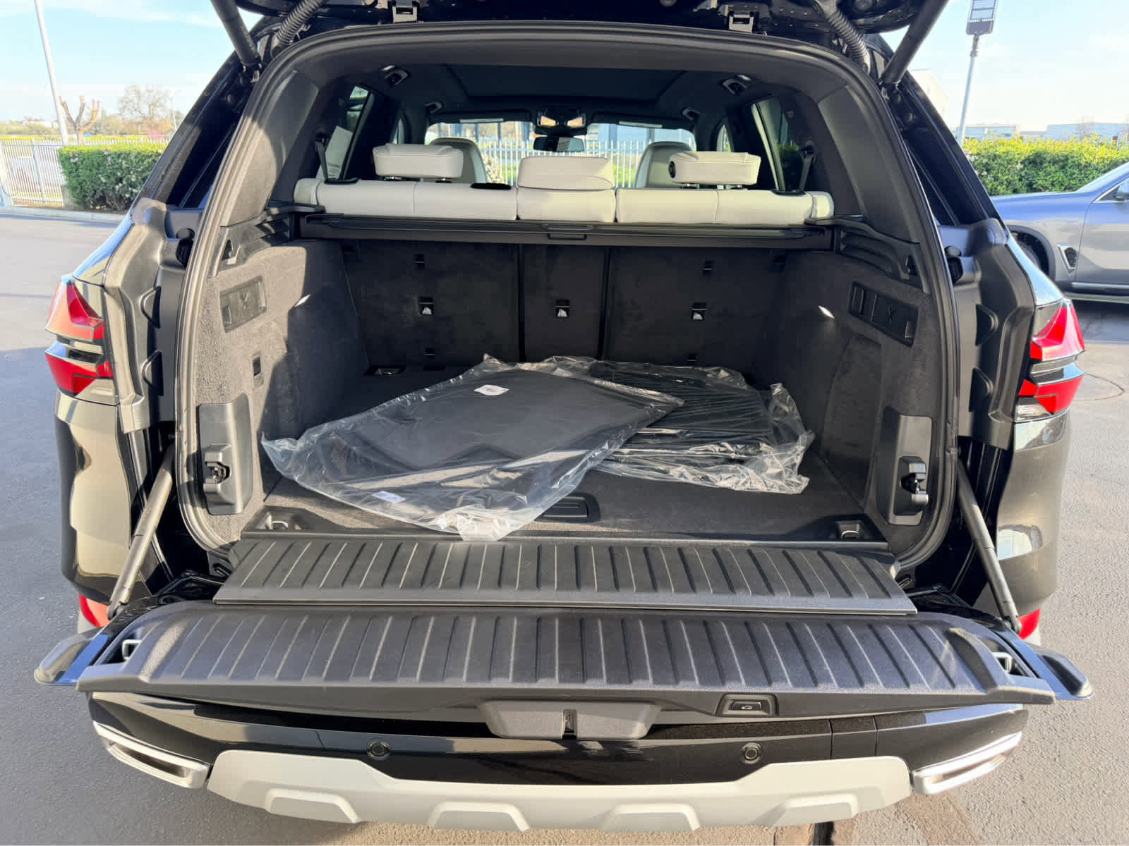 New 2026 BMW X5 xDrive40i AWD/4WD image 5