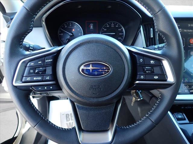 Used 2024 Subaru Outback Premium AWD/4WD image 13
