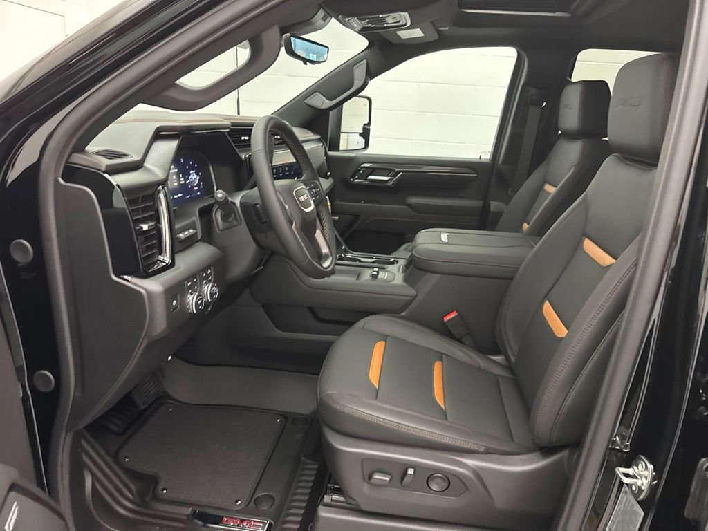 New 2026 GMC Sierra 2500 AT4 w/ AT4 Premium Plus Package AWD/4WD image 18