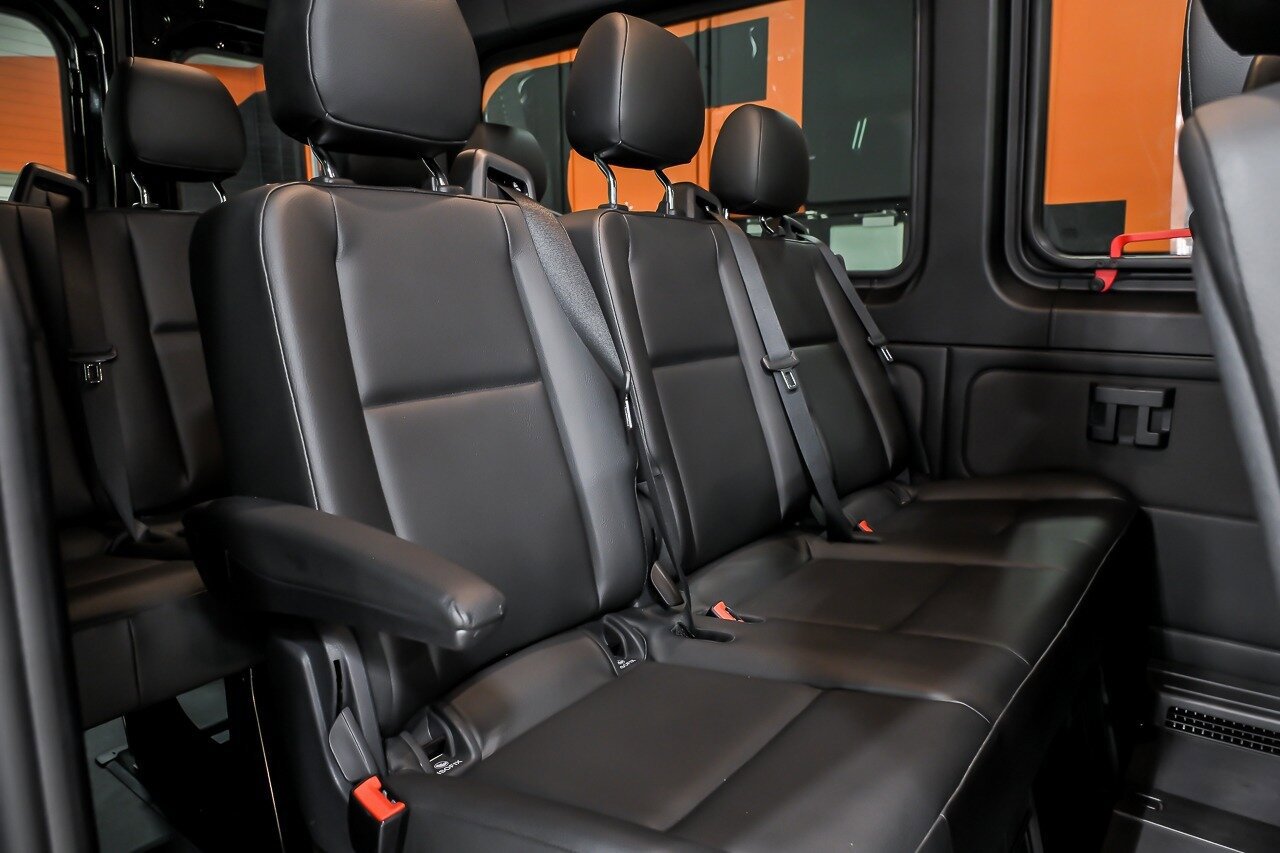 Used 2024 Mercedes-Benz Sprinter 2500 image 12
