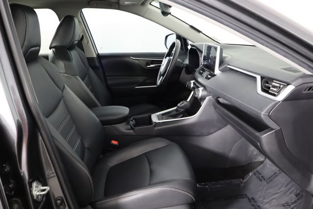 Used 2023 Toyota RAV4 XLE Premium FWD image 18