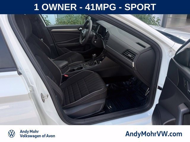 Used 2022 Volkswagen Jetta Sport FWD image 14