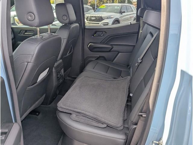 New 2025 Chevrolet Colorado LT w/ LT Convenience Package image 11
