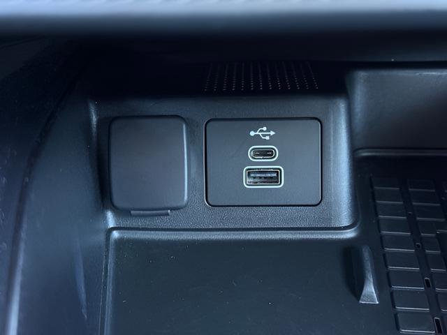 Certified 2025 Ford Bronco Sport Outer Banks w/ Outer Banks Tech Package+ AWD/4WD image 13