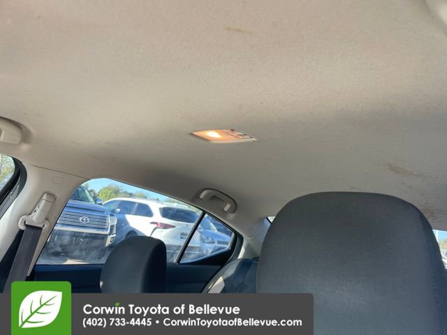 Used 2022 Nissan Versa SV FWD image 24