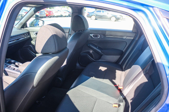 Used 2023 Honda Civic Sport image 23