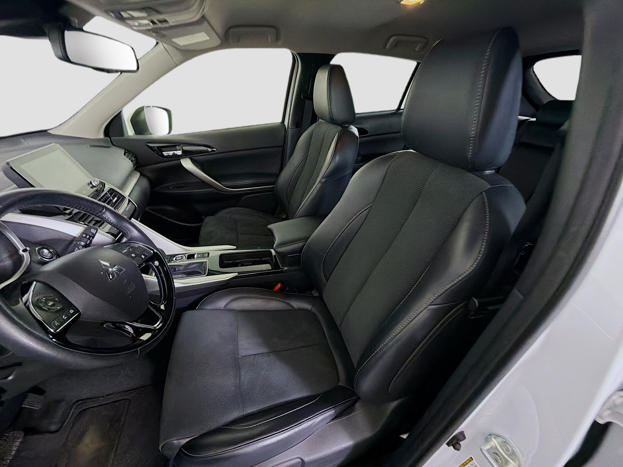 Used 2024 Mitsubishi Eclipse Cross SE AWD/4WD image 13