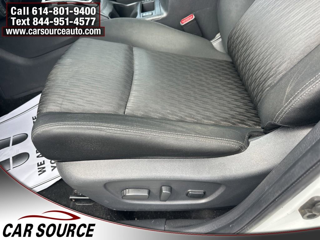 Used 2017 Nissan Rogue SV image 10