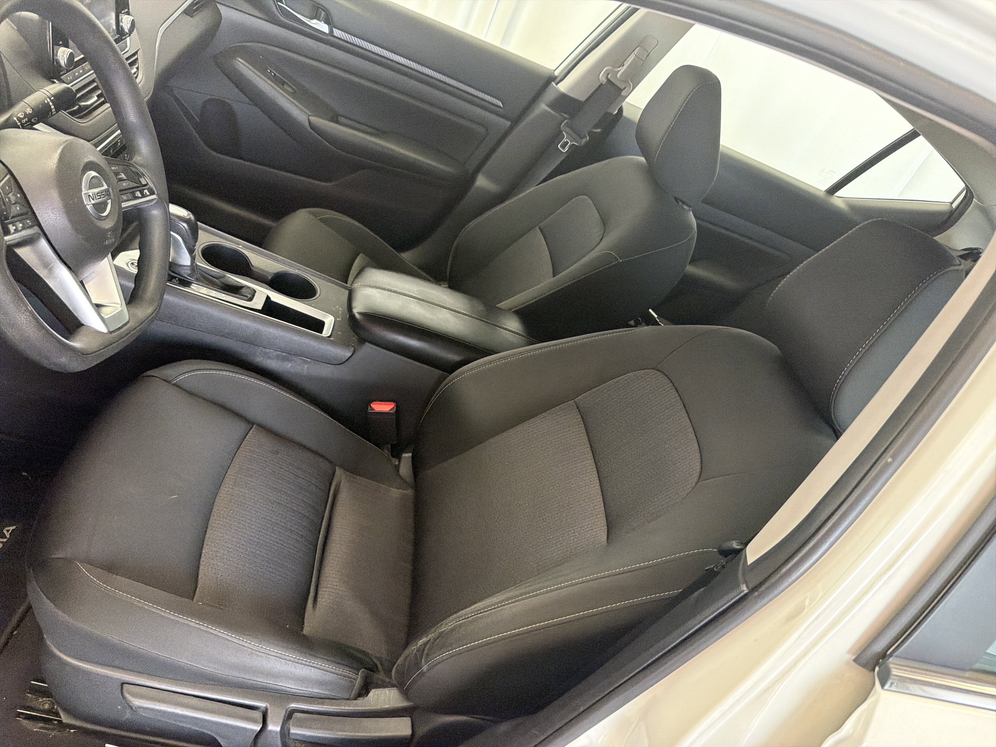 Used 2022 Nissan Altima 2.5 S image 13