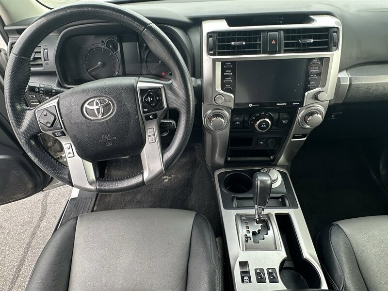 Used 2021 Toyota 4Runner SR5 Premium AWD/4WD image 17
