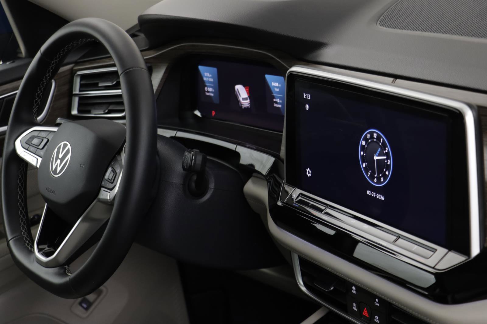 Used 2025 Volkswagen Atlas SEL image 21