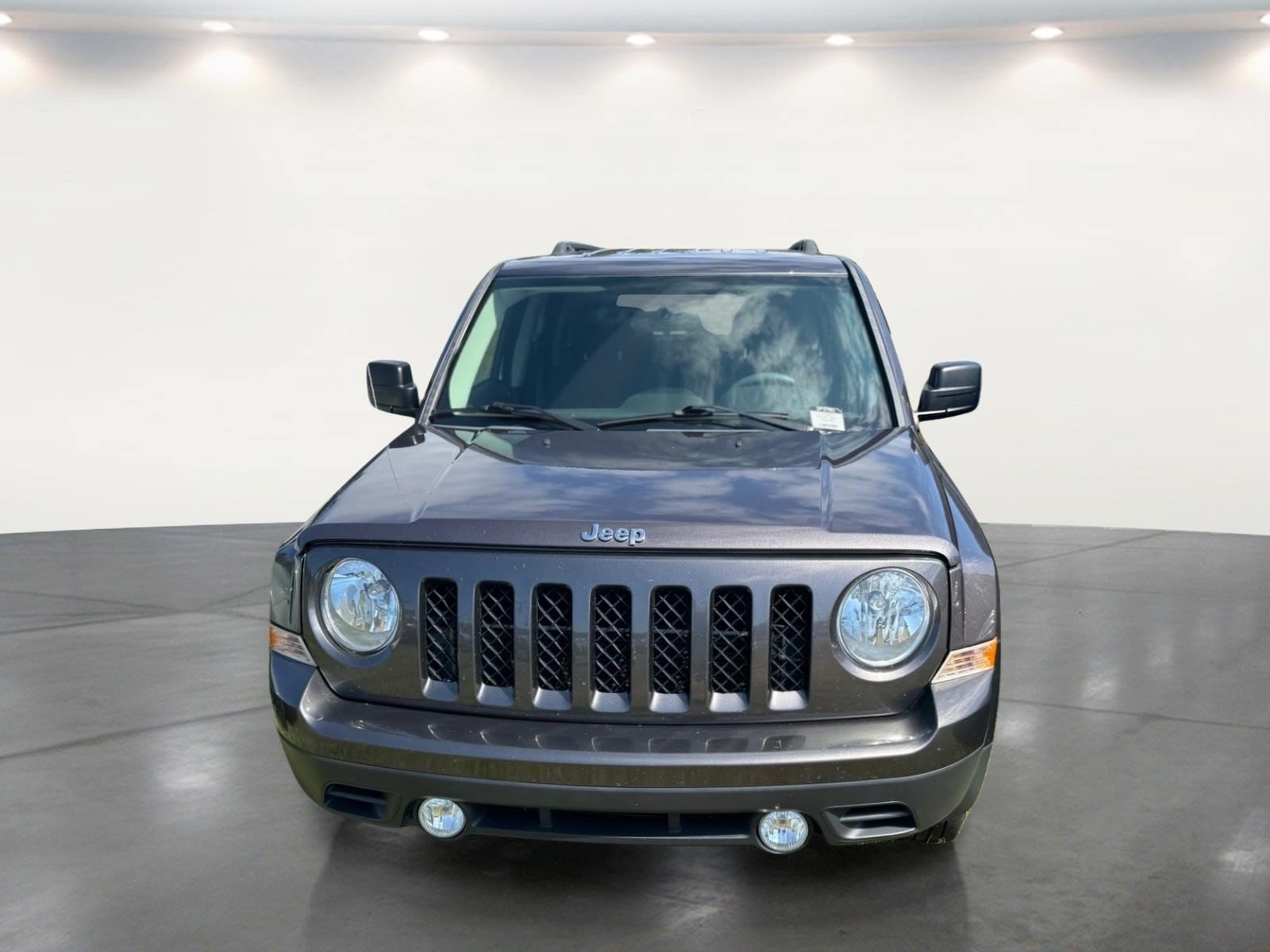 Used 2015 Jeep Patriot Sport w/ Power Value Group AWD/4WD image 6