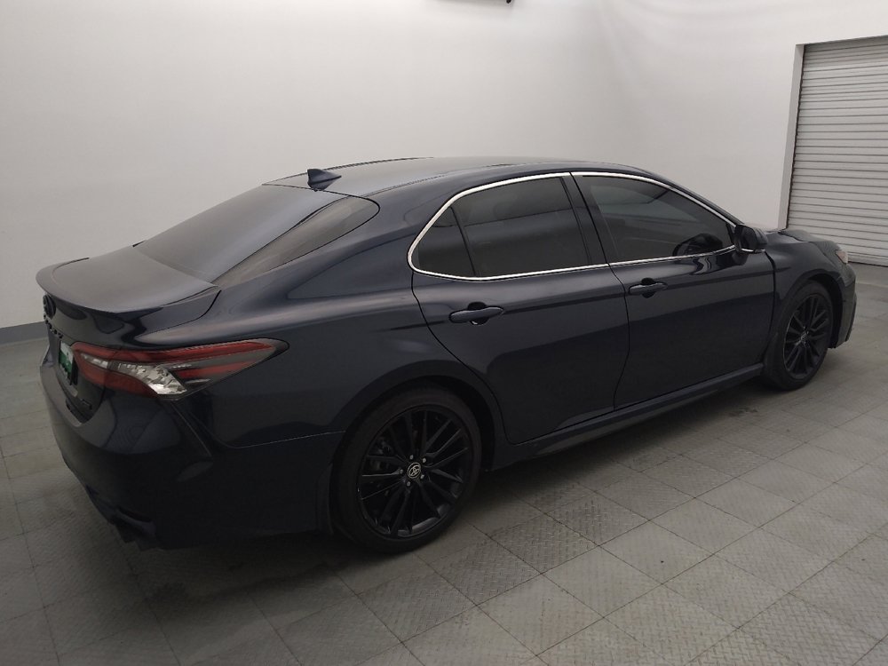 Used 2021 Toyota Camry XSE image 10