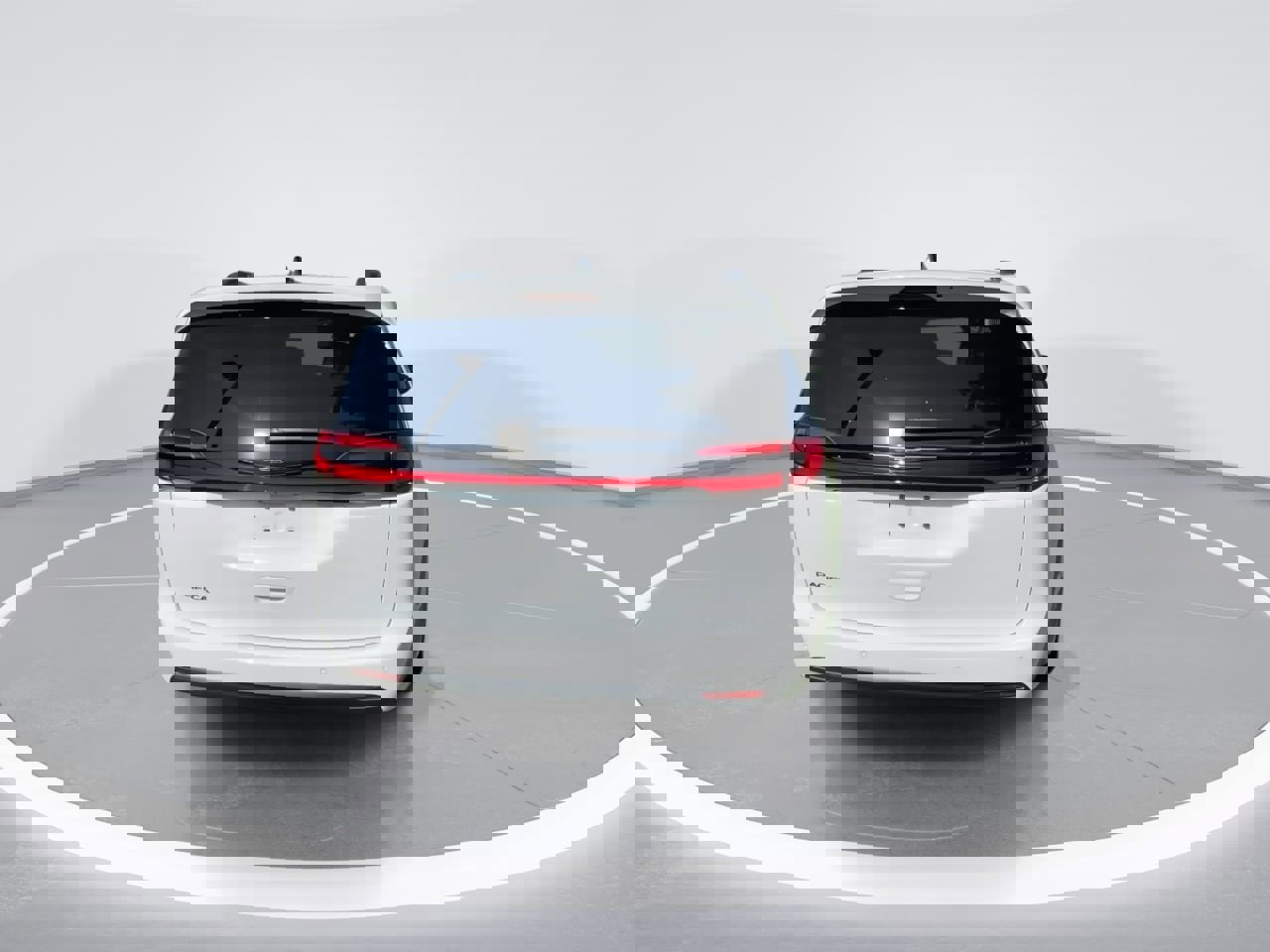 Used 2024 Chrysler Pacifica Touring-L w/ S Appearance Package image 17