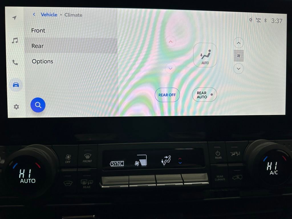 Used 2025 Toyota Grand Highlander FWD image 32