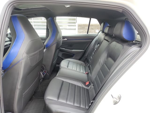 Used 2024 Volkswagen Golf R AWD/4WD image 10