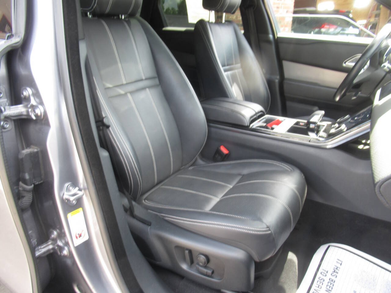 Used 2021 Land Rover Range Rover Velar R-Dynamic S AWD/4WD image 10