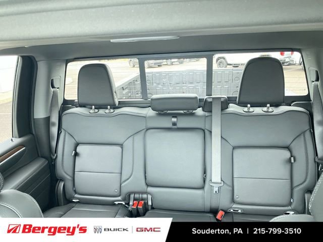 New 2026 GMC Sierra 3500 Denali w/ Denali Reserve Package AWD/4WD image 28