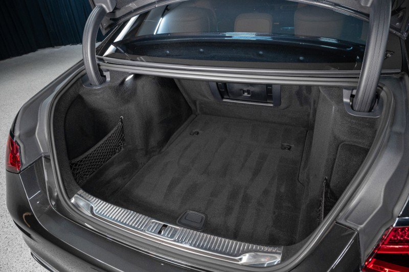 Certified 2026 Mercedes-Benz S 500 4MATIC image 7
