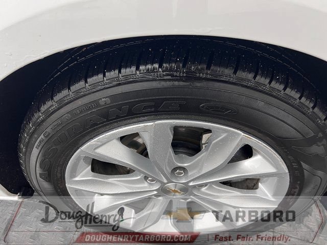 Used 2024 Chevrolet Malibu LT FWD image 18