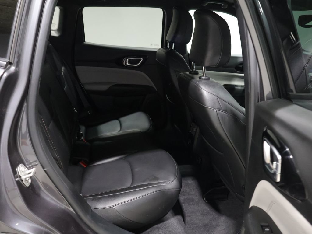 Used 2024 Jeep Compass Limited image 20