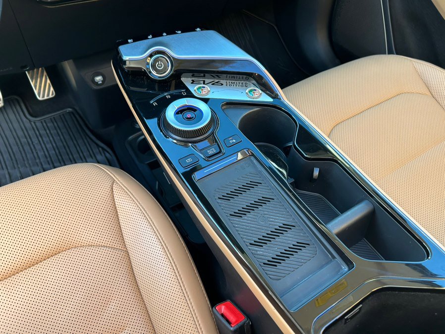 Used 2023 Kia EV6 GT-Line image 32