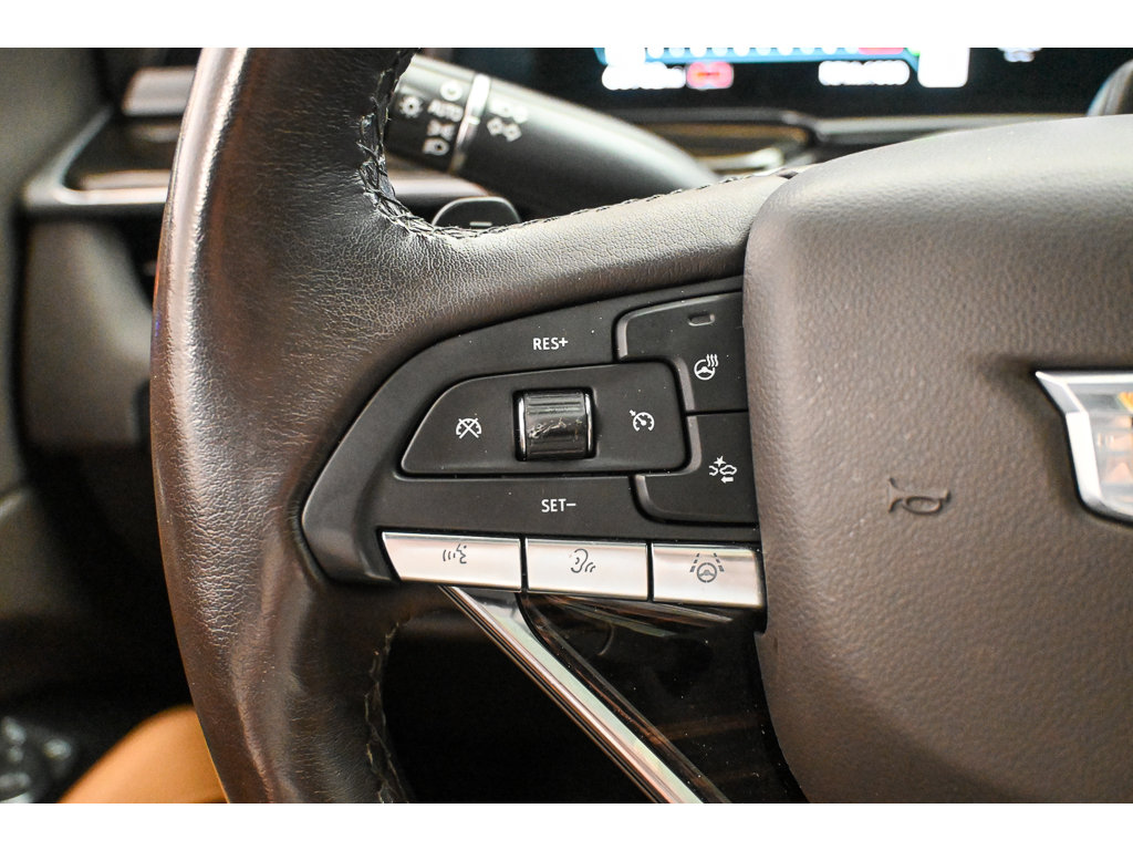 Used 2023 Cadillac Escalade Premium Luxury AWD/4WD image 39