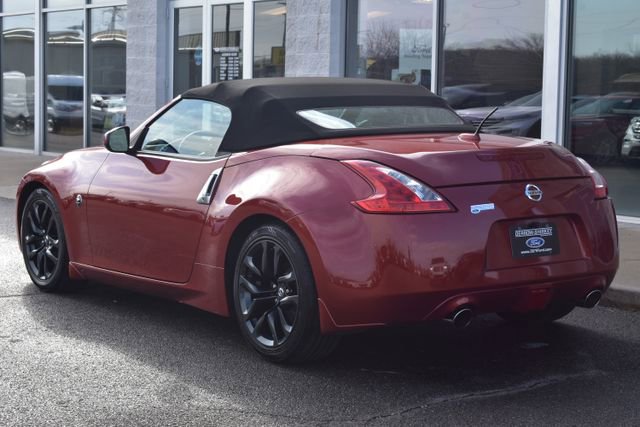 Used 2016 Nissan 370Z Roadster image 8