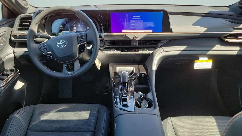 New 2026 Toyota Crown Platinum AWD/4WD image 10