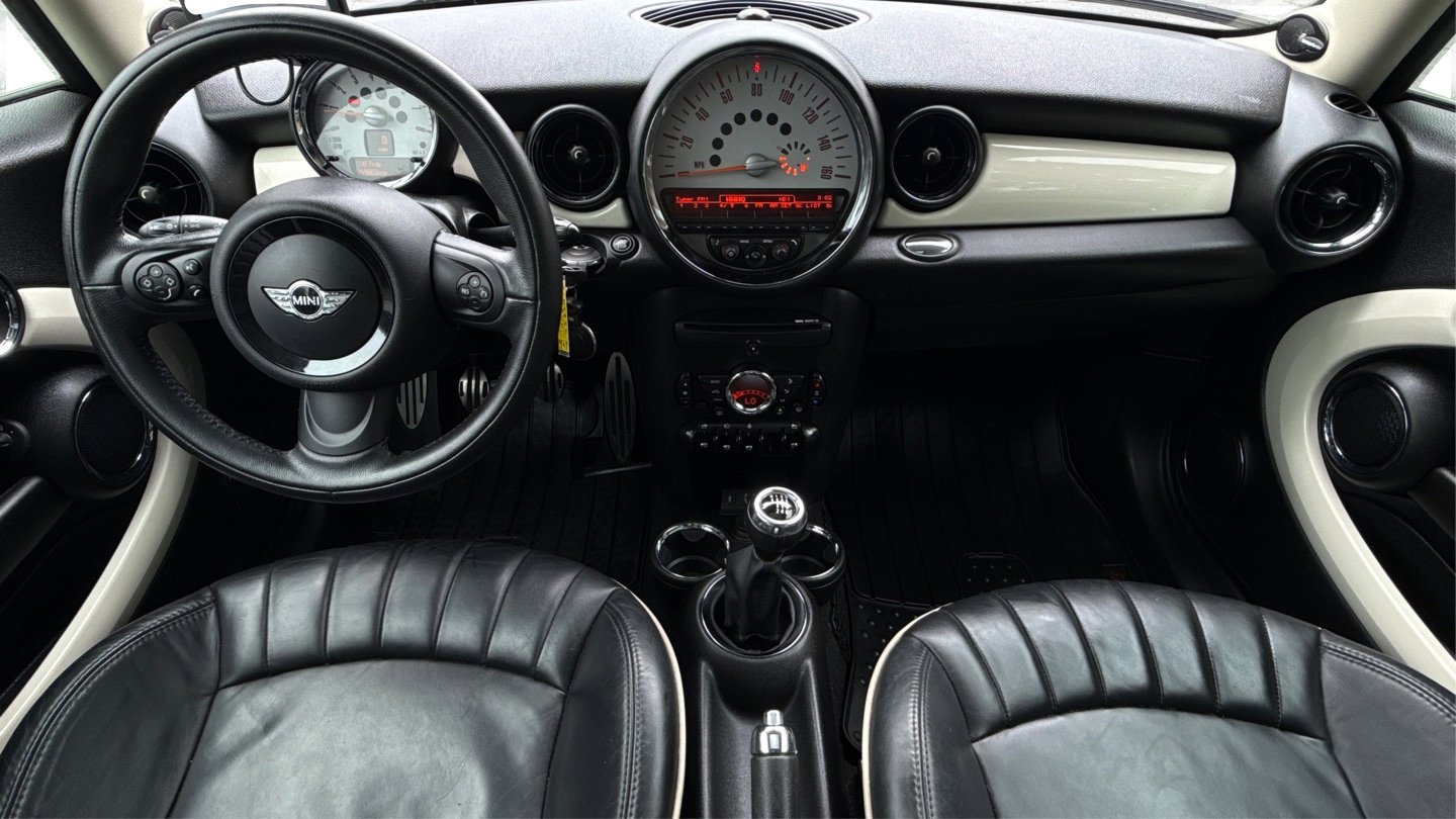 Used 2014 MINI Cooper Clubman S FWD image 23