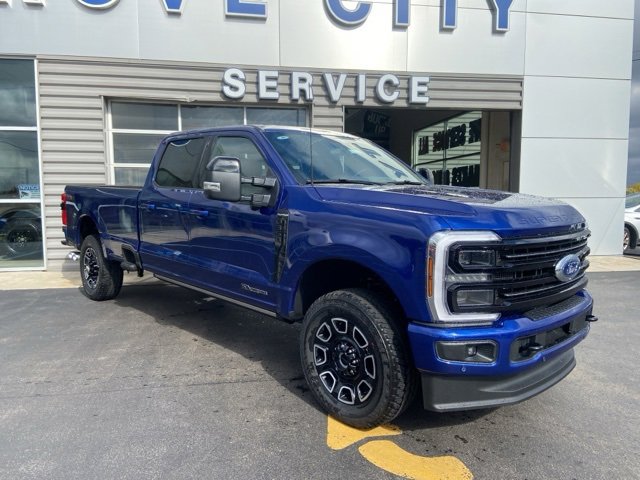 New 2026 Ford F350 4x4 Crew Cab Super Duty image 4