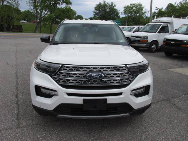 Used 2020 Ford Explorer Limited AWD/4WD image 2