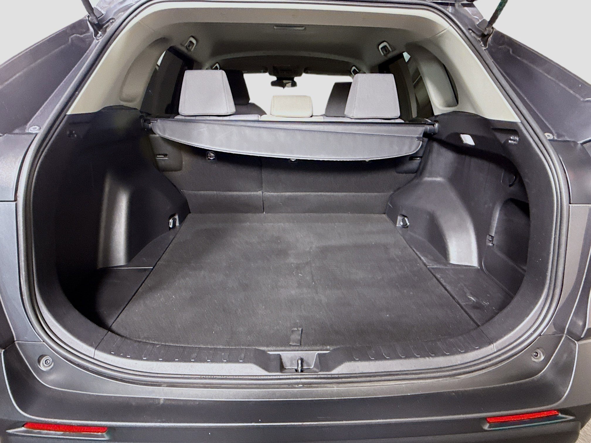 Used 2022 Toyota RAV4 XLE image 35