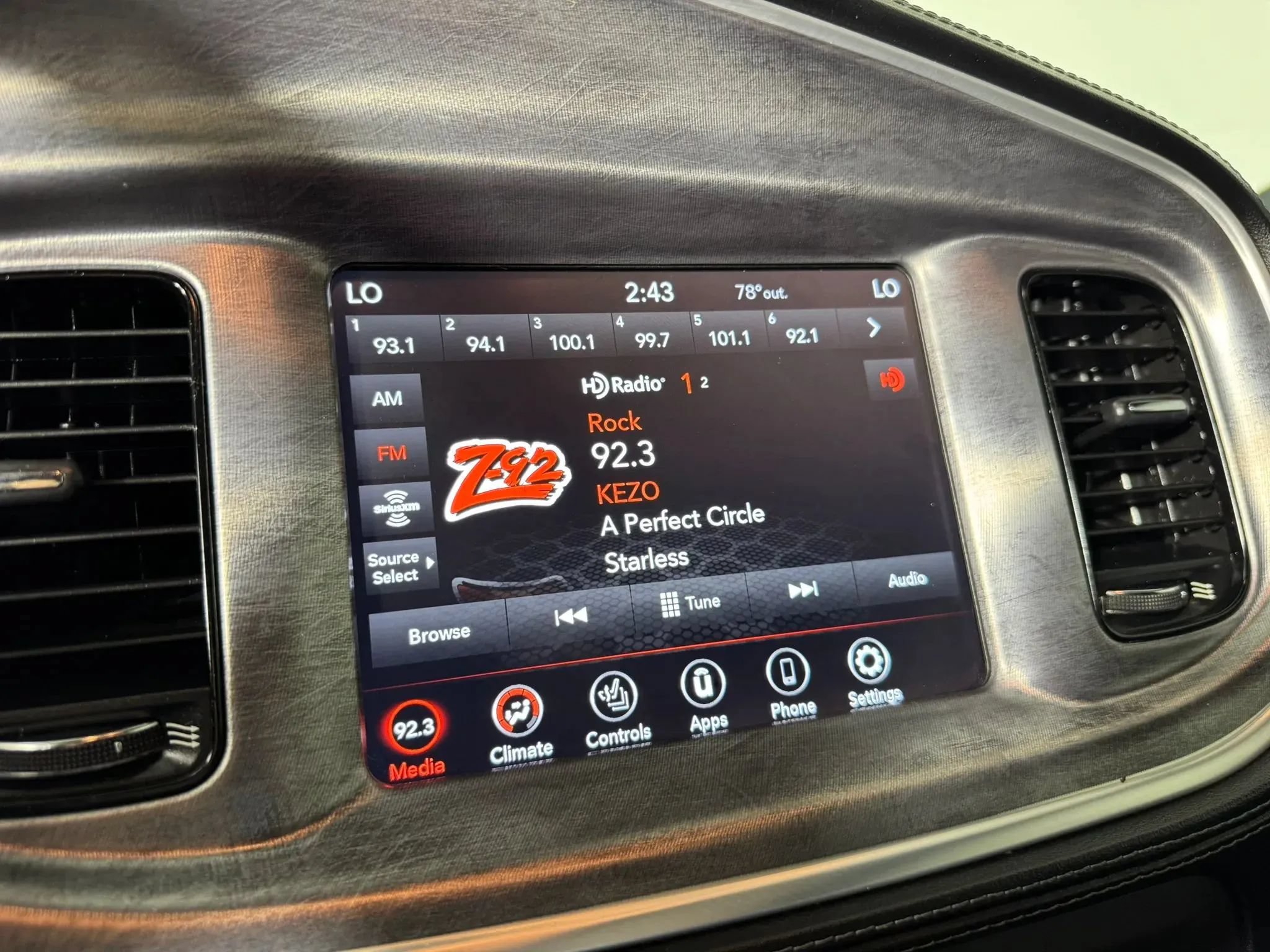 Used 2021 Dodge Charger R/T w/ Daytona Edition Group RWD image 19