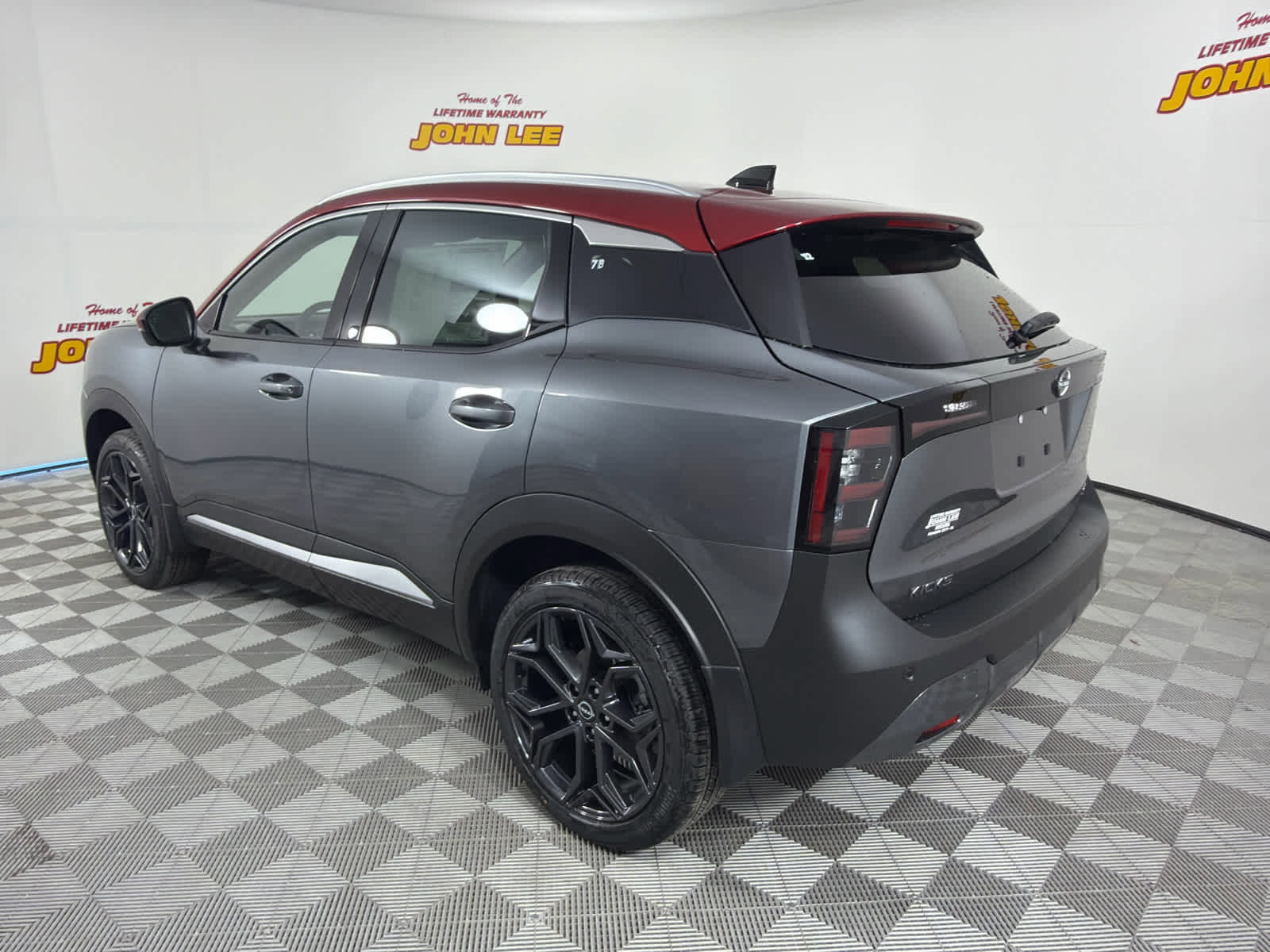 New 2026 Nissan Kicks SR w/ SR Premium Package image 3